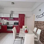 Angéla Ház Apartamento *