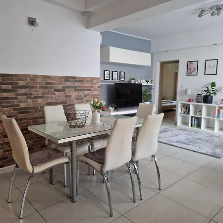 Angéla Ház Apartman *
